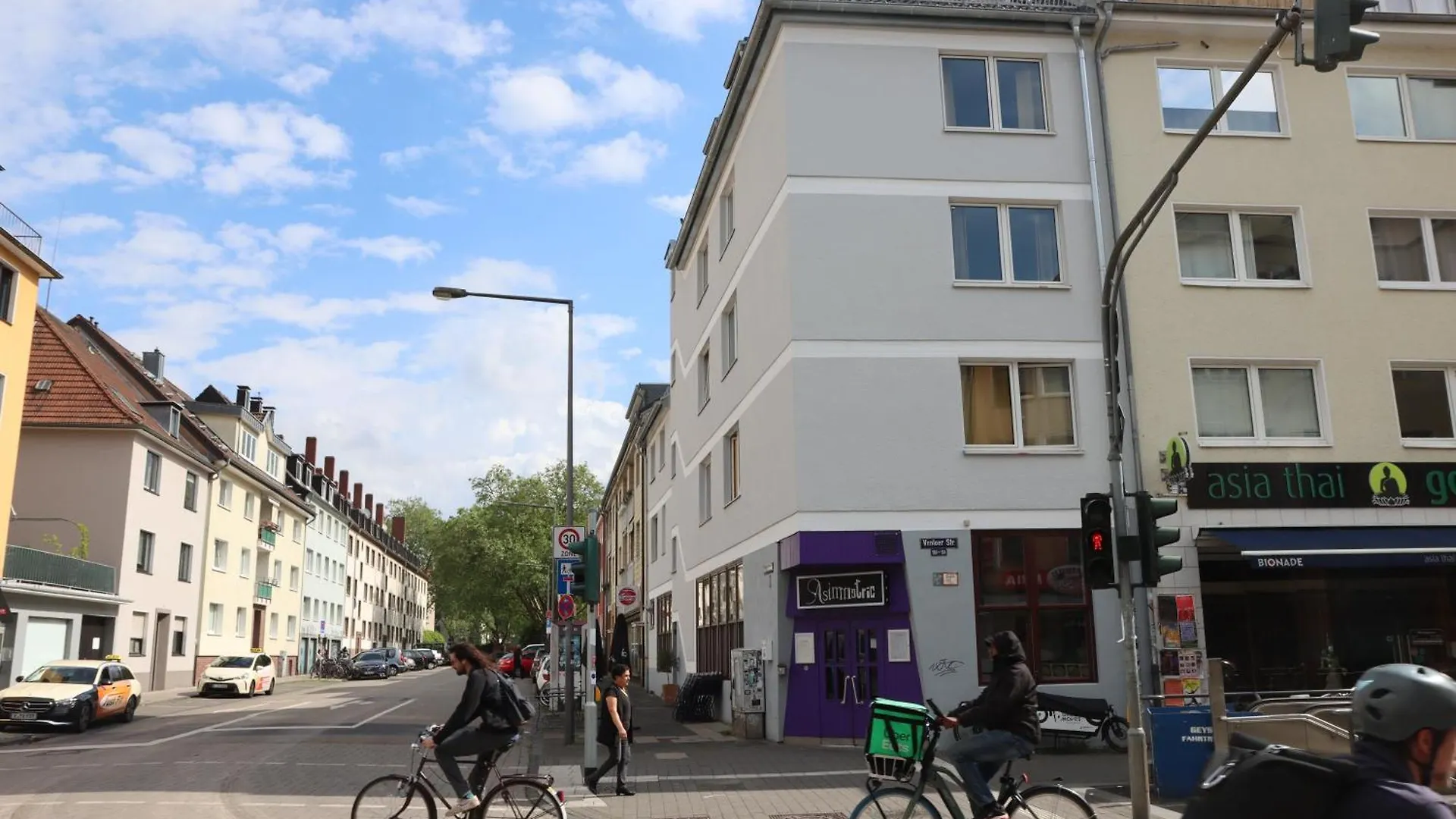 Weltempfaenger Backpacker Hostel Colonia