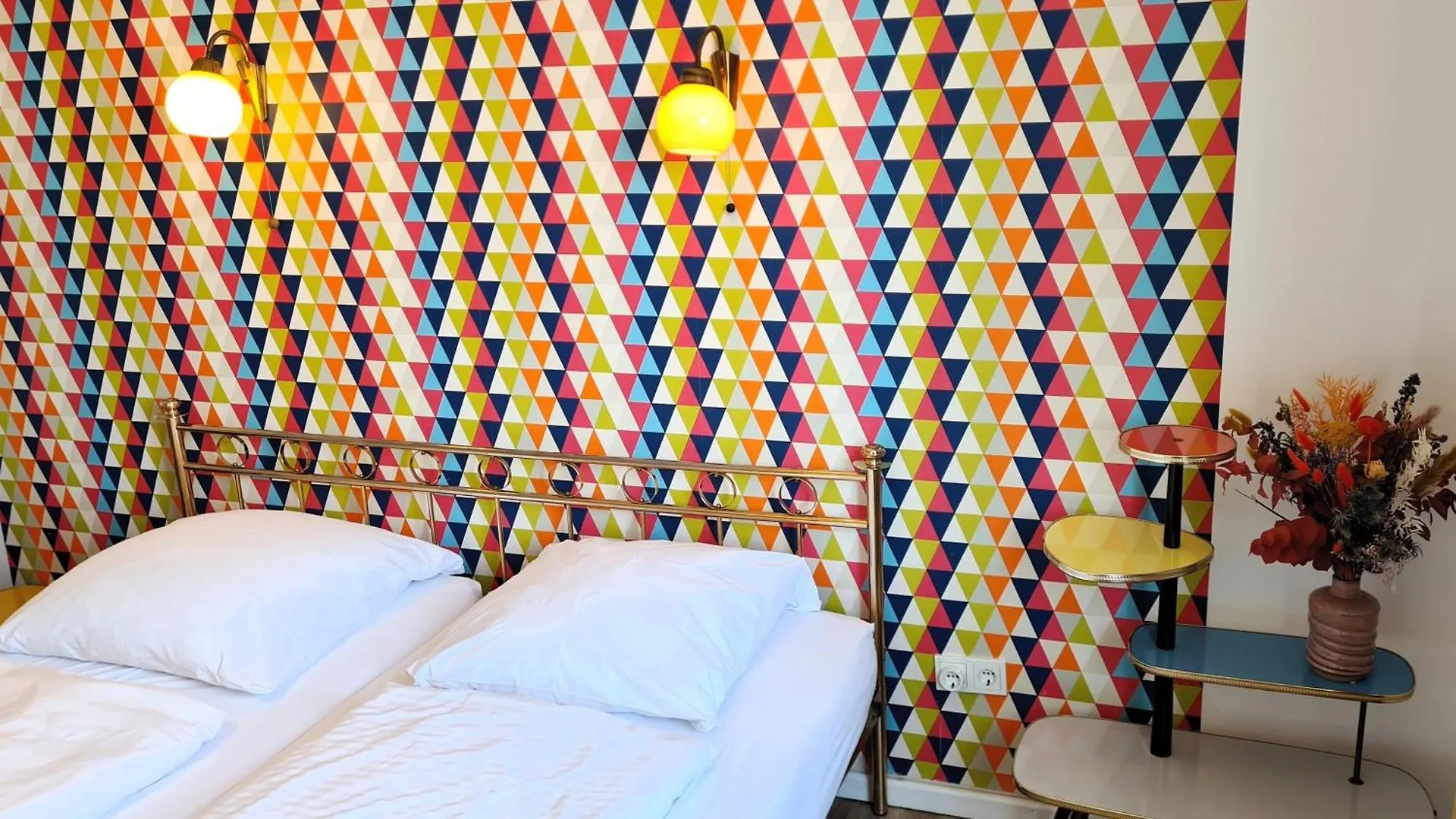 Weltempfaenger Backpacker Hostel Colonia