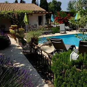 hostellerie-de-la-tour.fr-provencehotel.com/