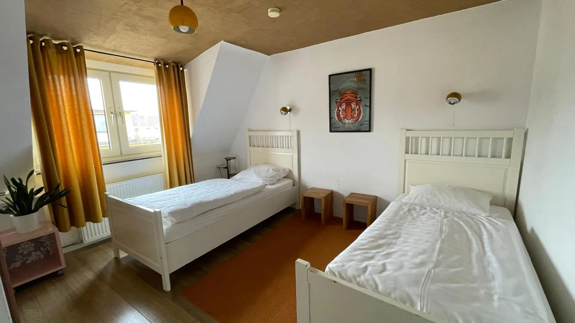 Weltempfänger Hostel Köln