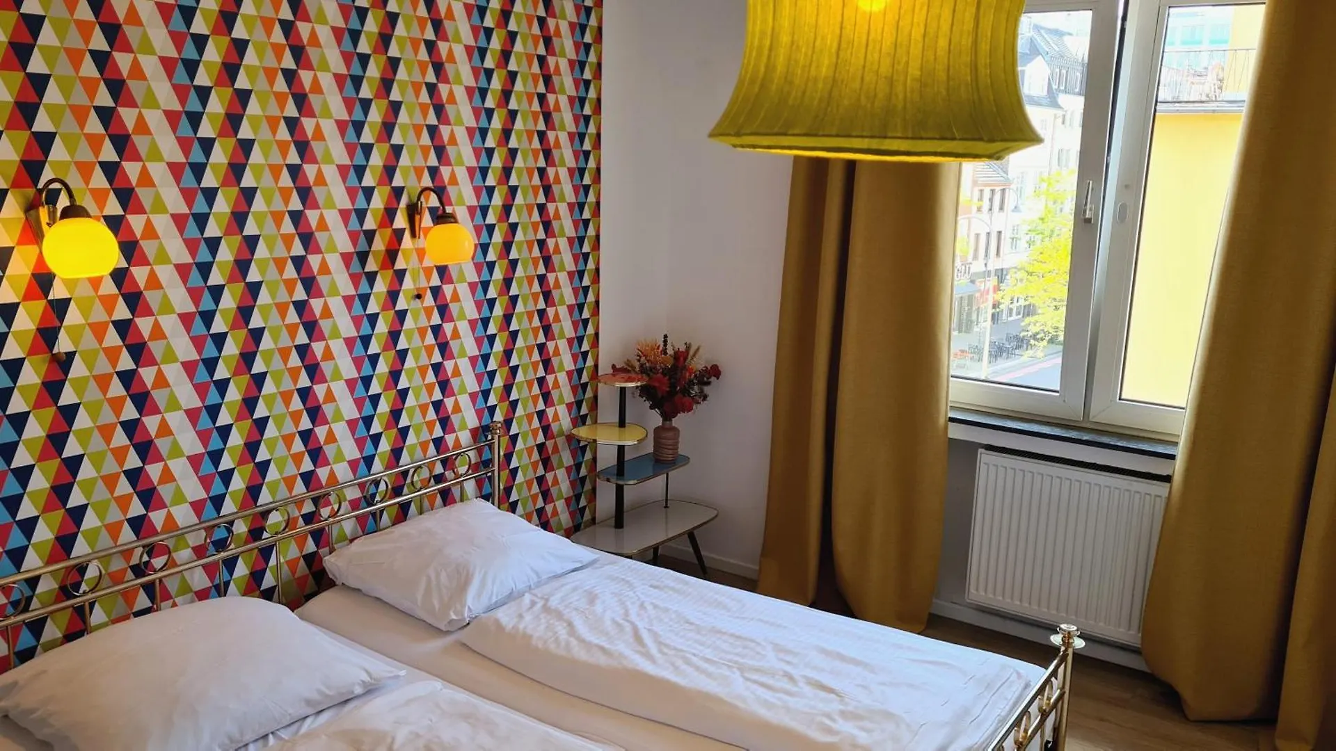 Weltempfaenger Backpacker Hostel Cologne 0*,