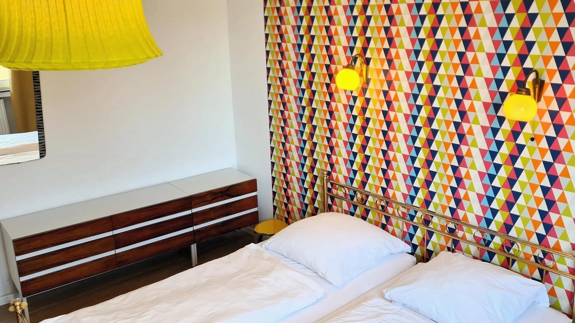 Weltempfaenger Backpacker Hostel Cologne Allemagne